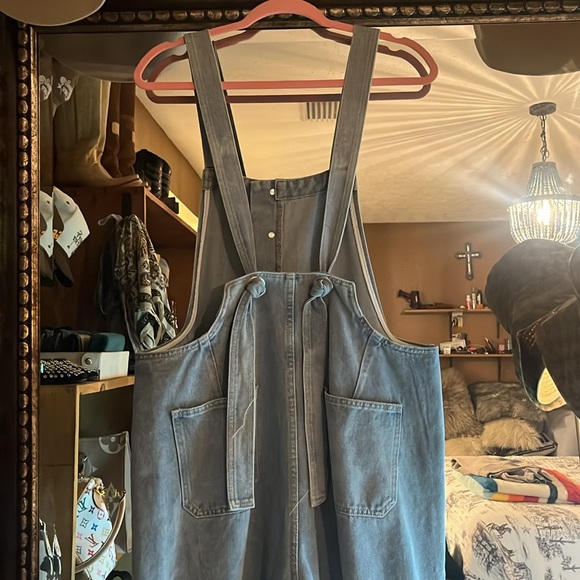 Free people inspired overalls - Picture 4 of 13
